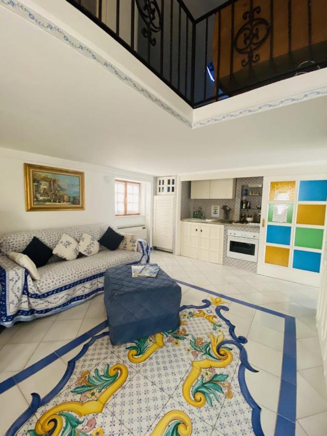 Central Apartment Le Botteghe Capri Zewnętrze zdjęcie